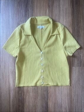 Madewell Jandra Crinkle v-neck button crop short sleeve shirt